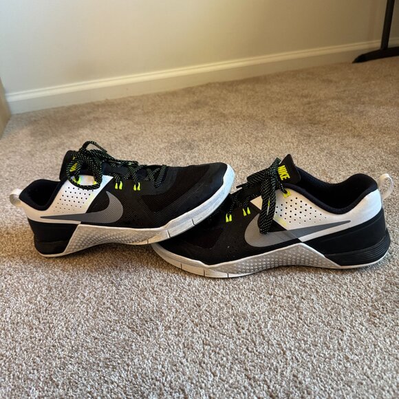 Nike Metcon 1 OG Training Shoe, Men's Size 9.5 - Picture 6 of 7